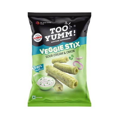 TOO YUMM VEGGIE STIX SOUR CREAM & ONION 70GM
